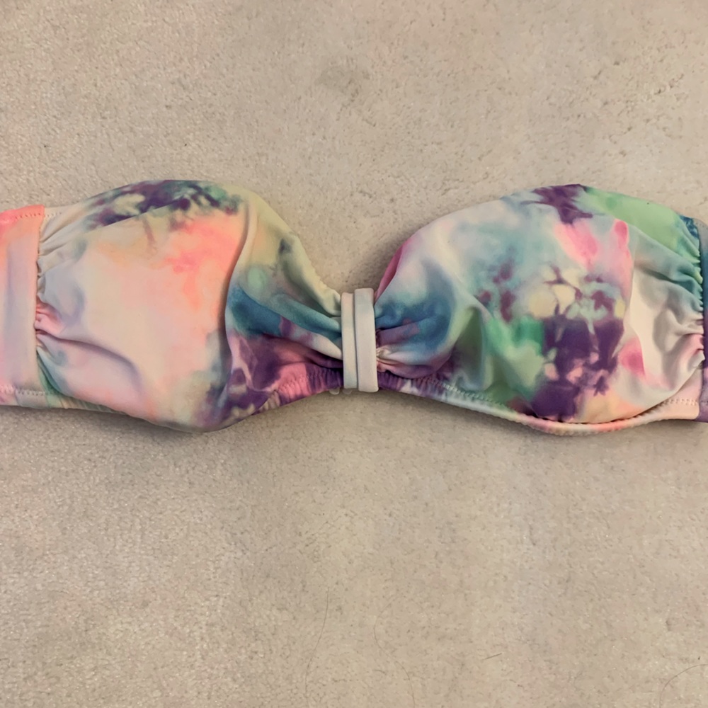 PINK Victoria Secret bikini top